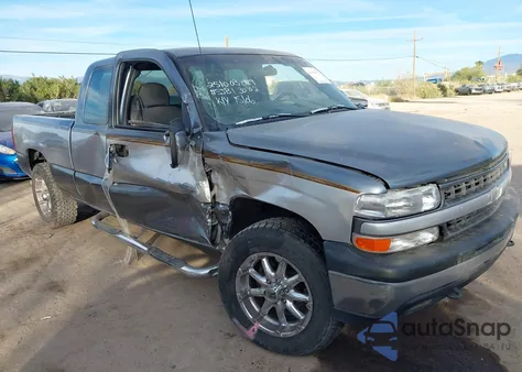 2002 Chevrolet Silverado 1500 Ls from USA, damaged, VIN 2GCEK19T721389486